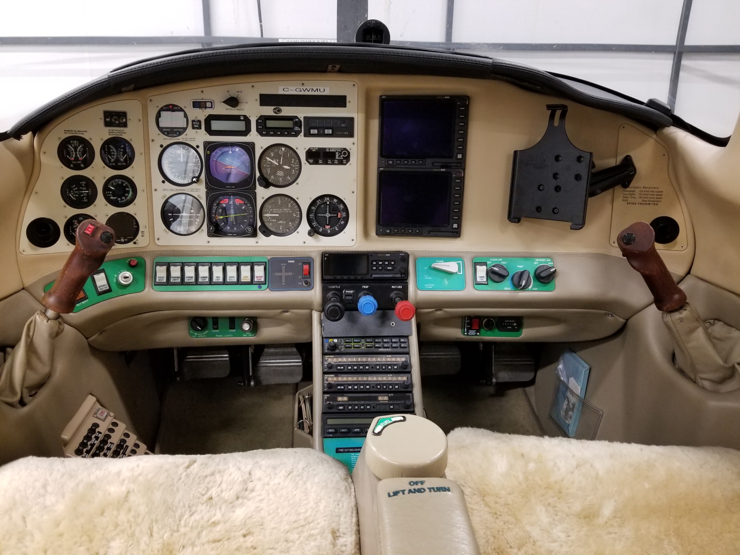 Columbia 300 Aircraft