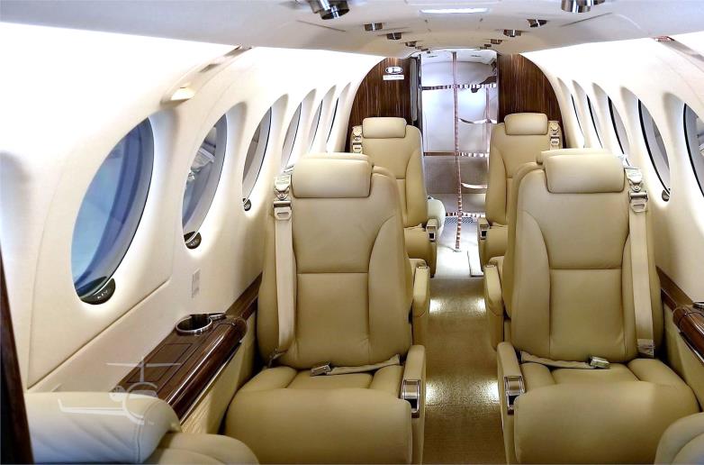 18 Beechcraft King Air 350i For Sale