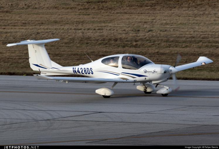 2001 Diamond DA40