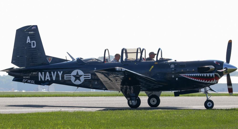 www.hangar67.com