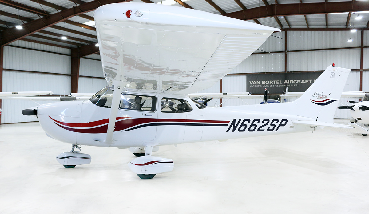 1998 Cessna 172SP Skyhawk for sale