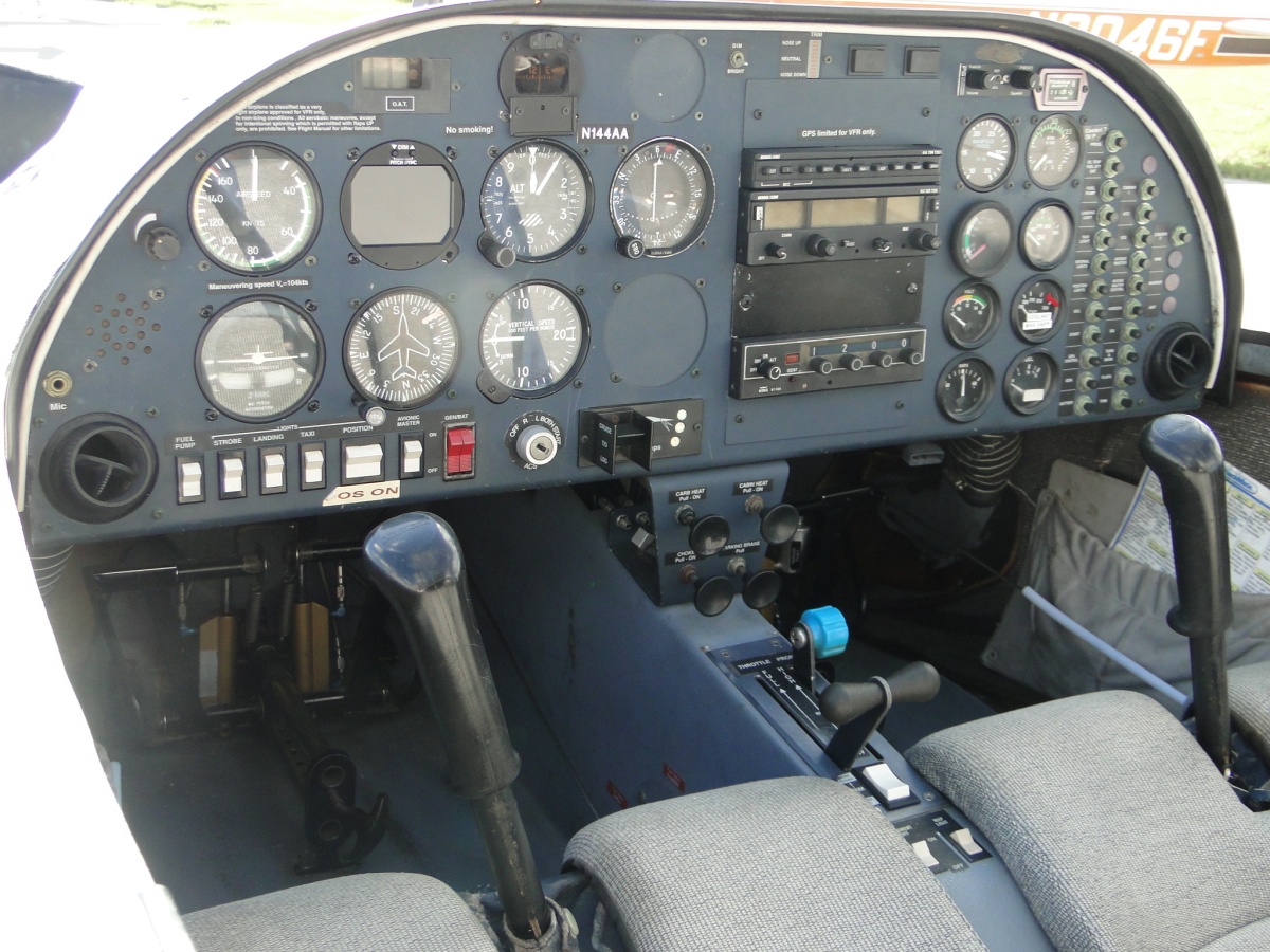 1996 Diamond DA20 for sale