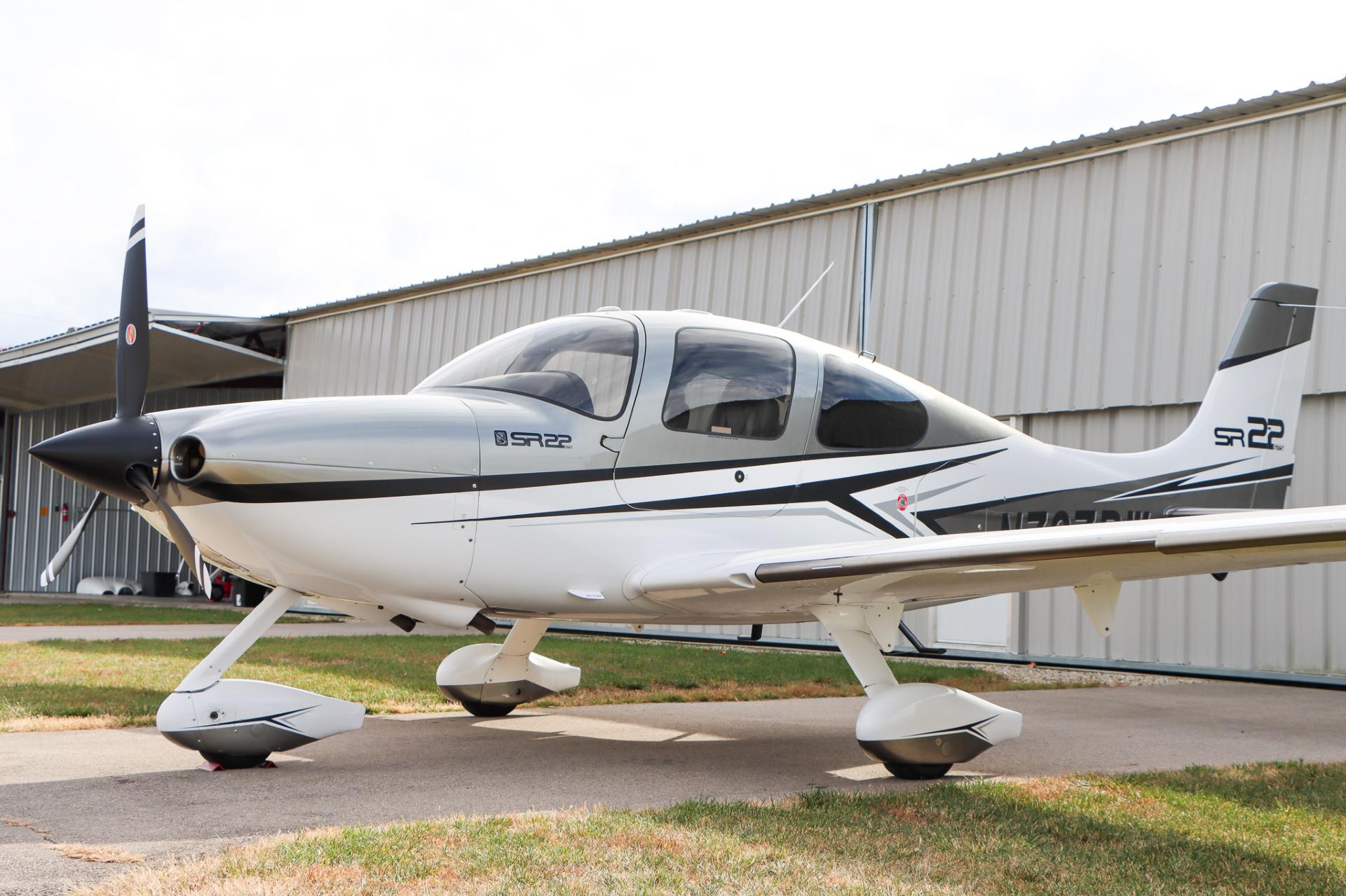 2004 Cirrus SR22G2 for sale