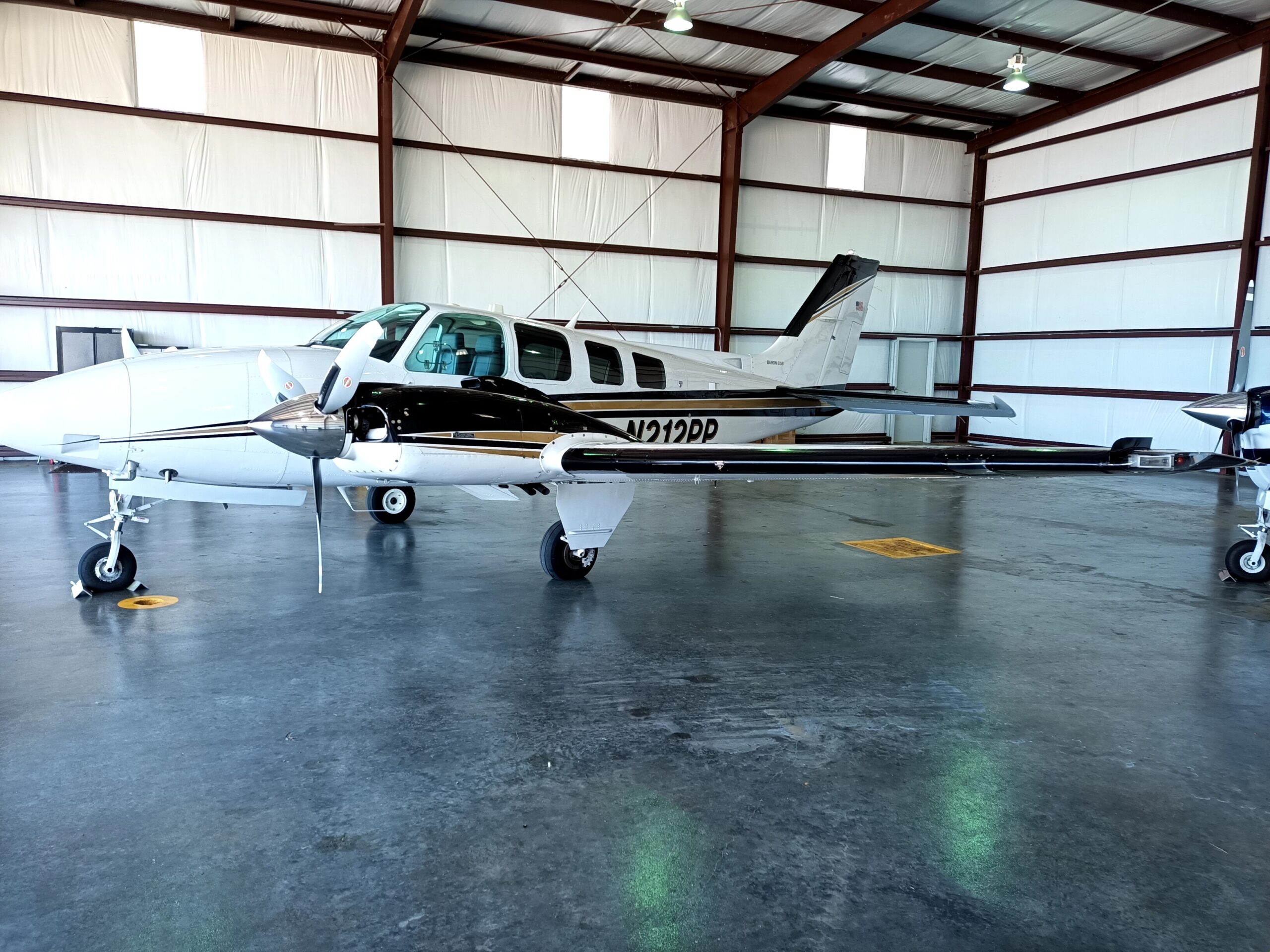 1990 Beechcraft Baron B58 for sale