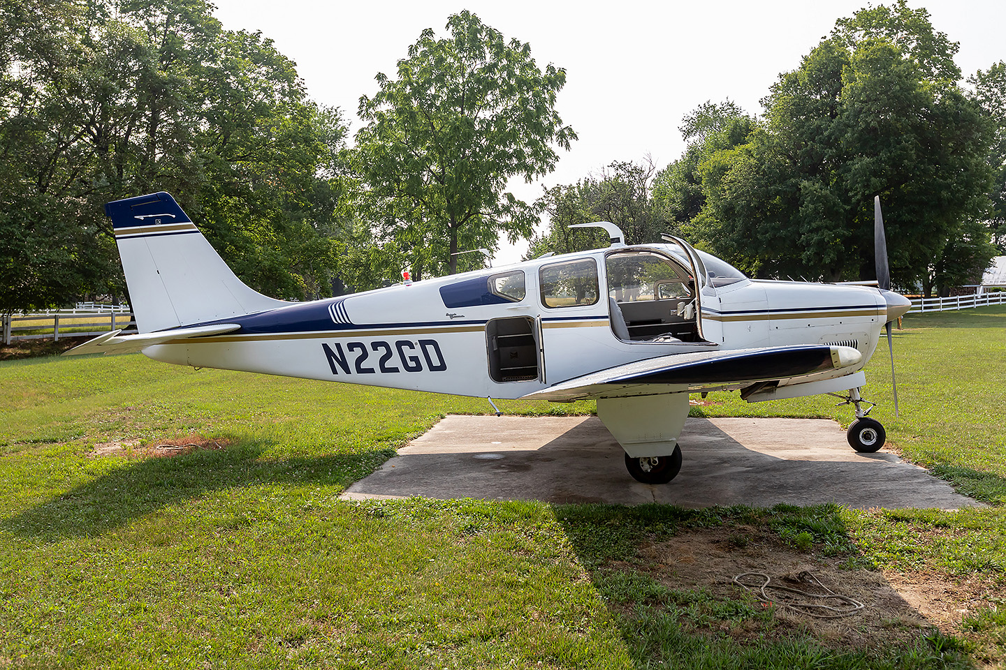 1964 Beechcraft Bonanza Debonair B33 for sale