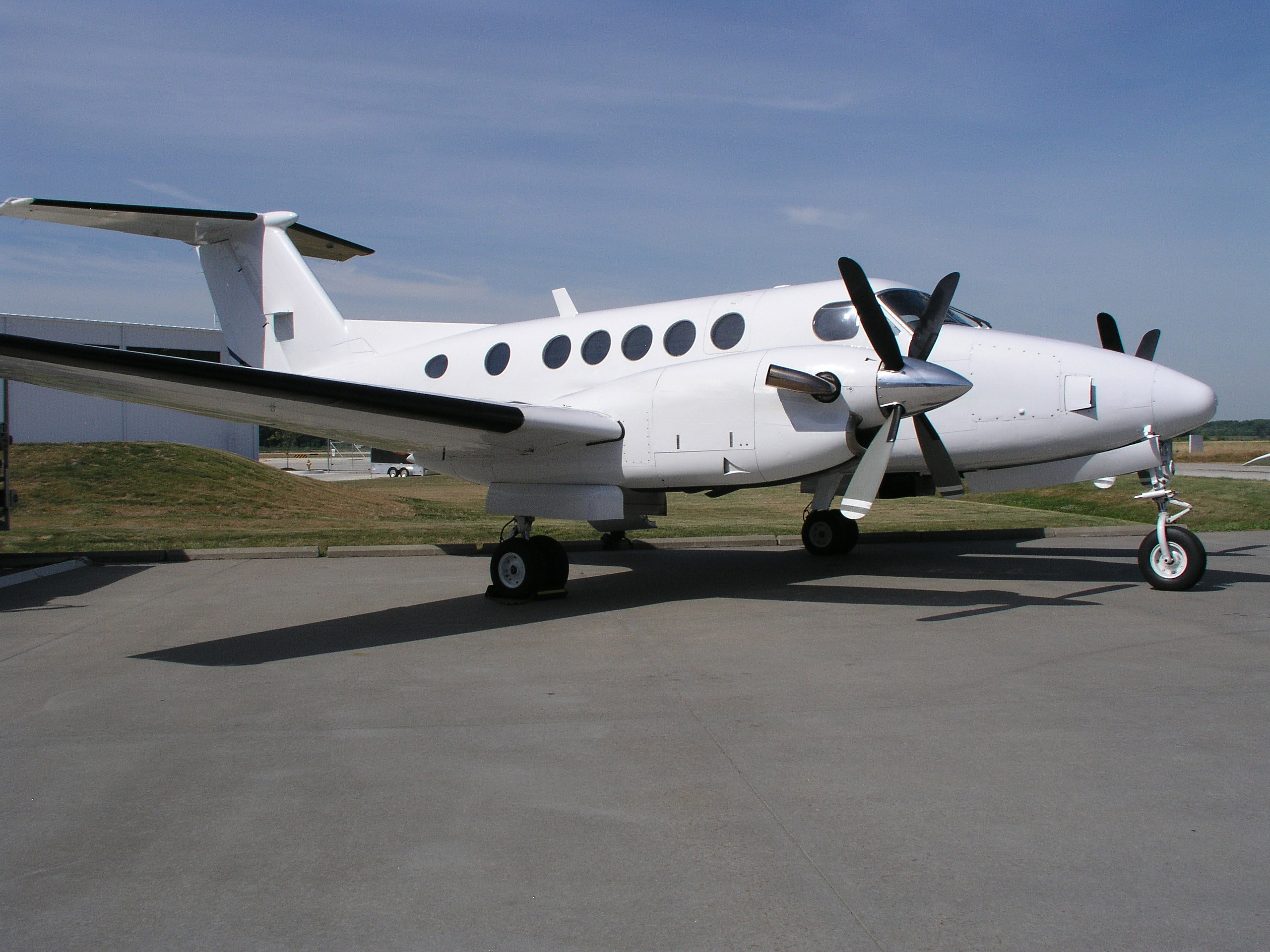 beechcraft king air 200 for sale