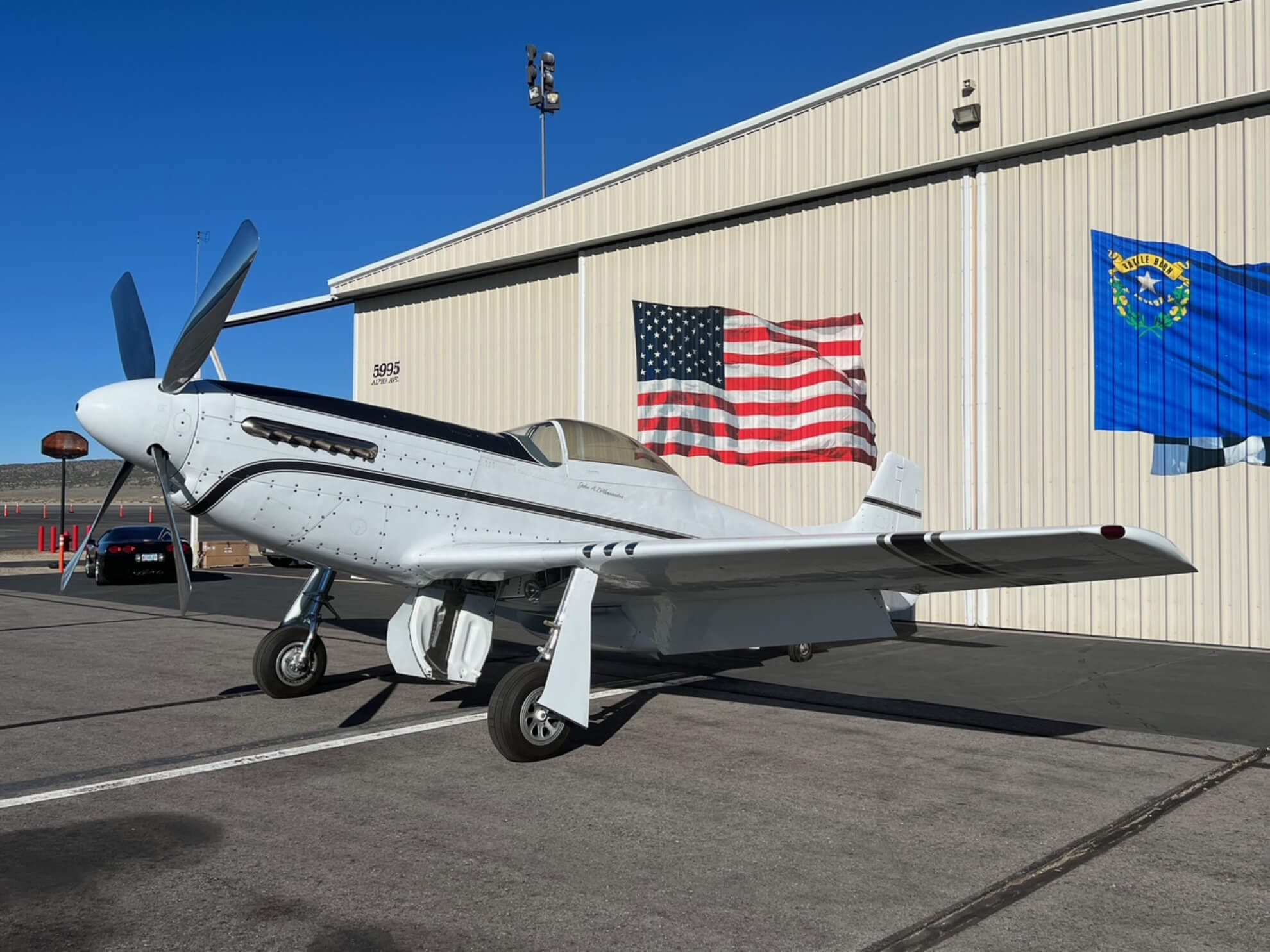 1945 North American P-51-D Mustang