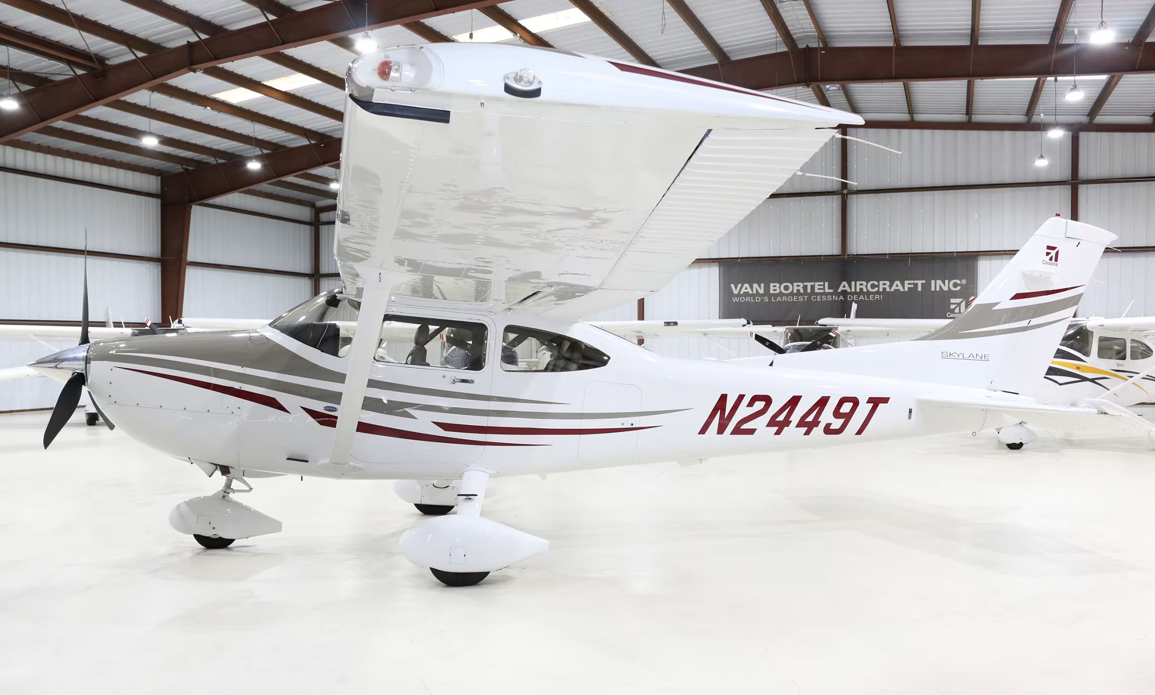 2005 Cessna 182T Skylane