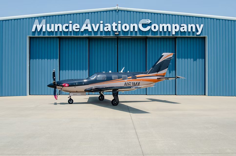 2025 Piper M700