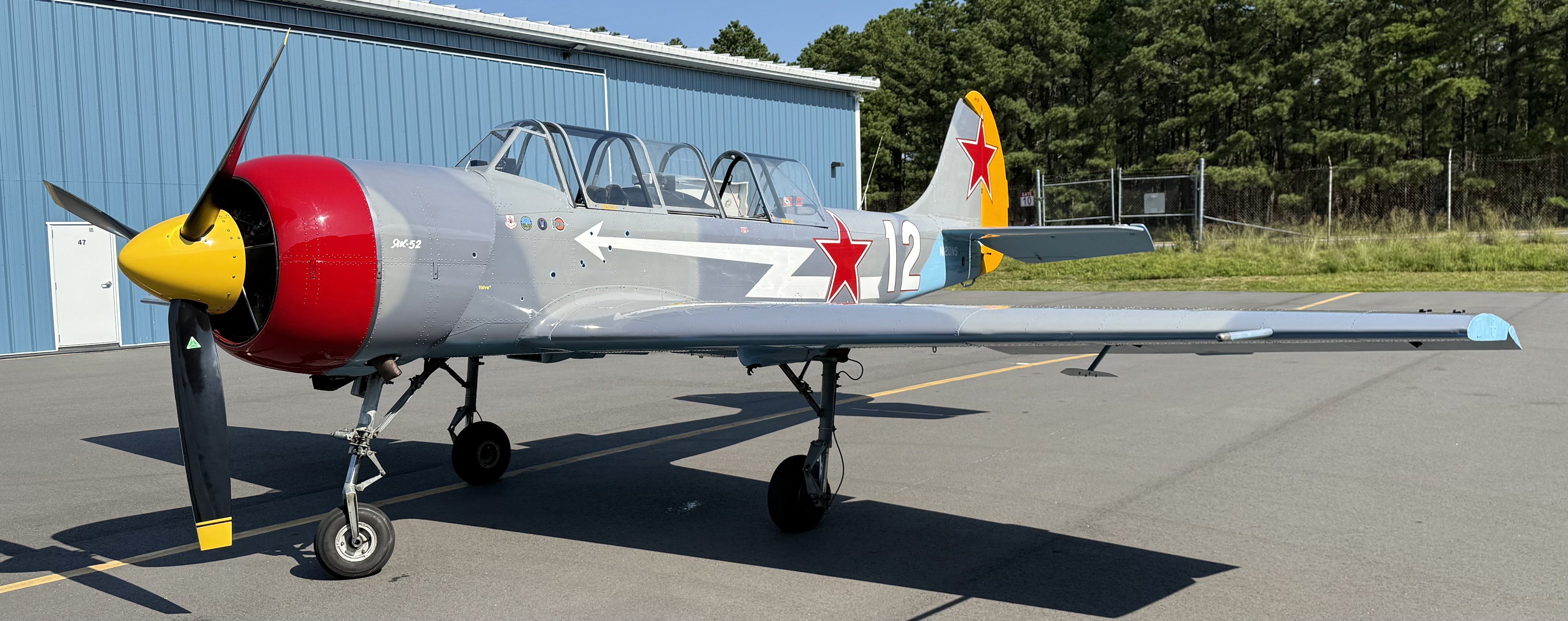 1985 Yak 52