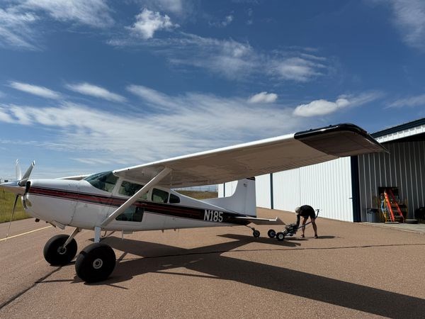 1974 Cessna A185F
