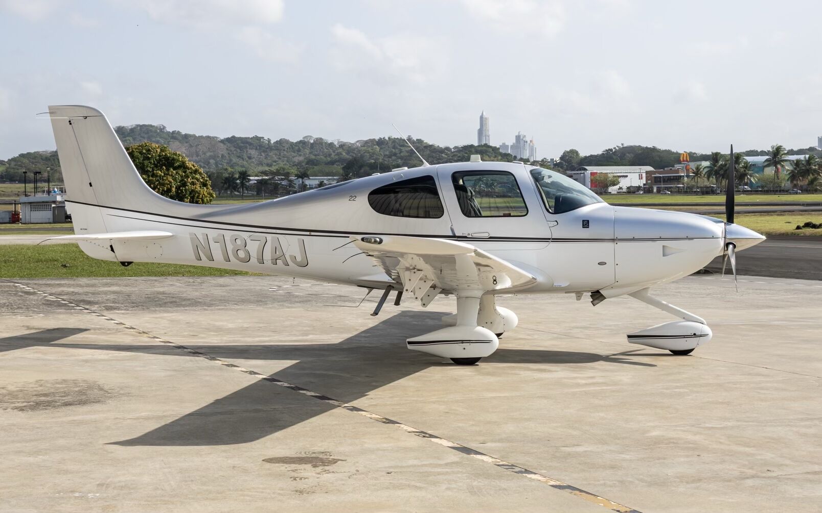 2016 Cirrus SR22-G5