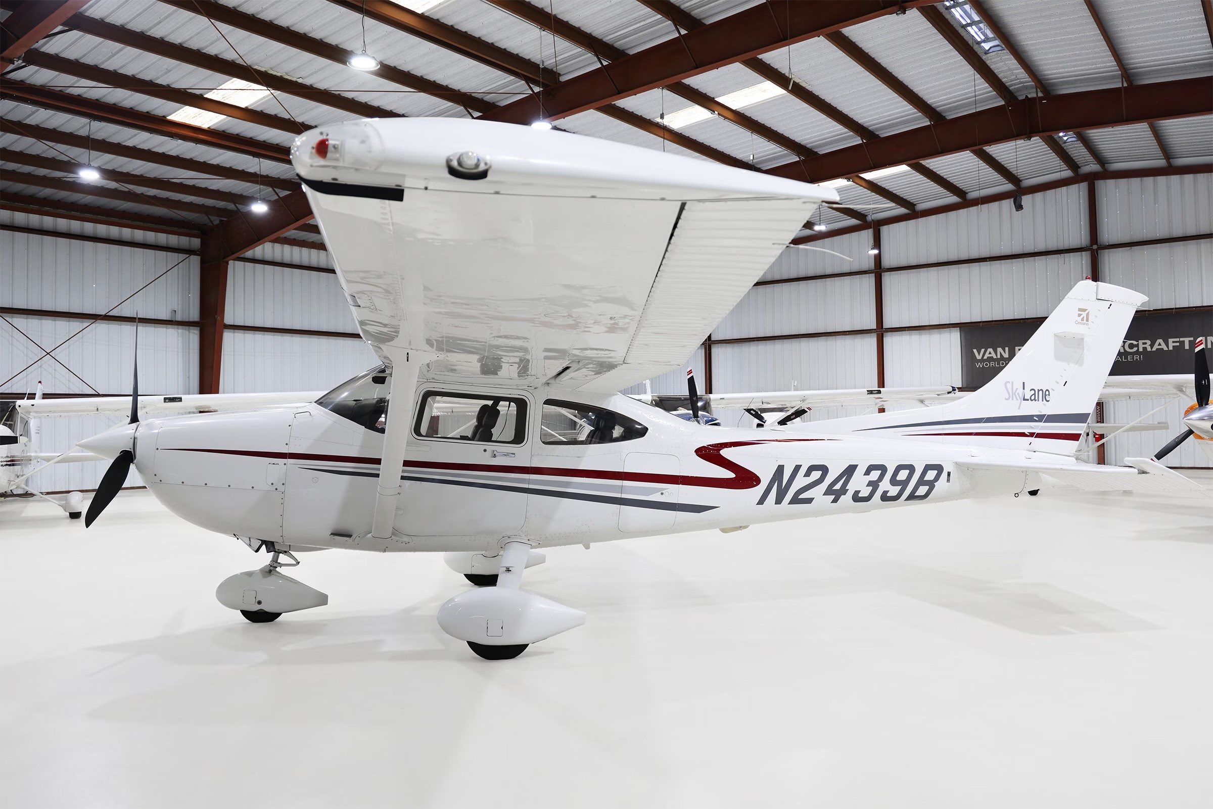 2001 Cessna 182T Skylane