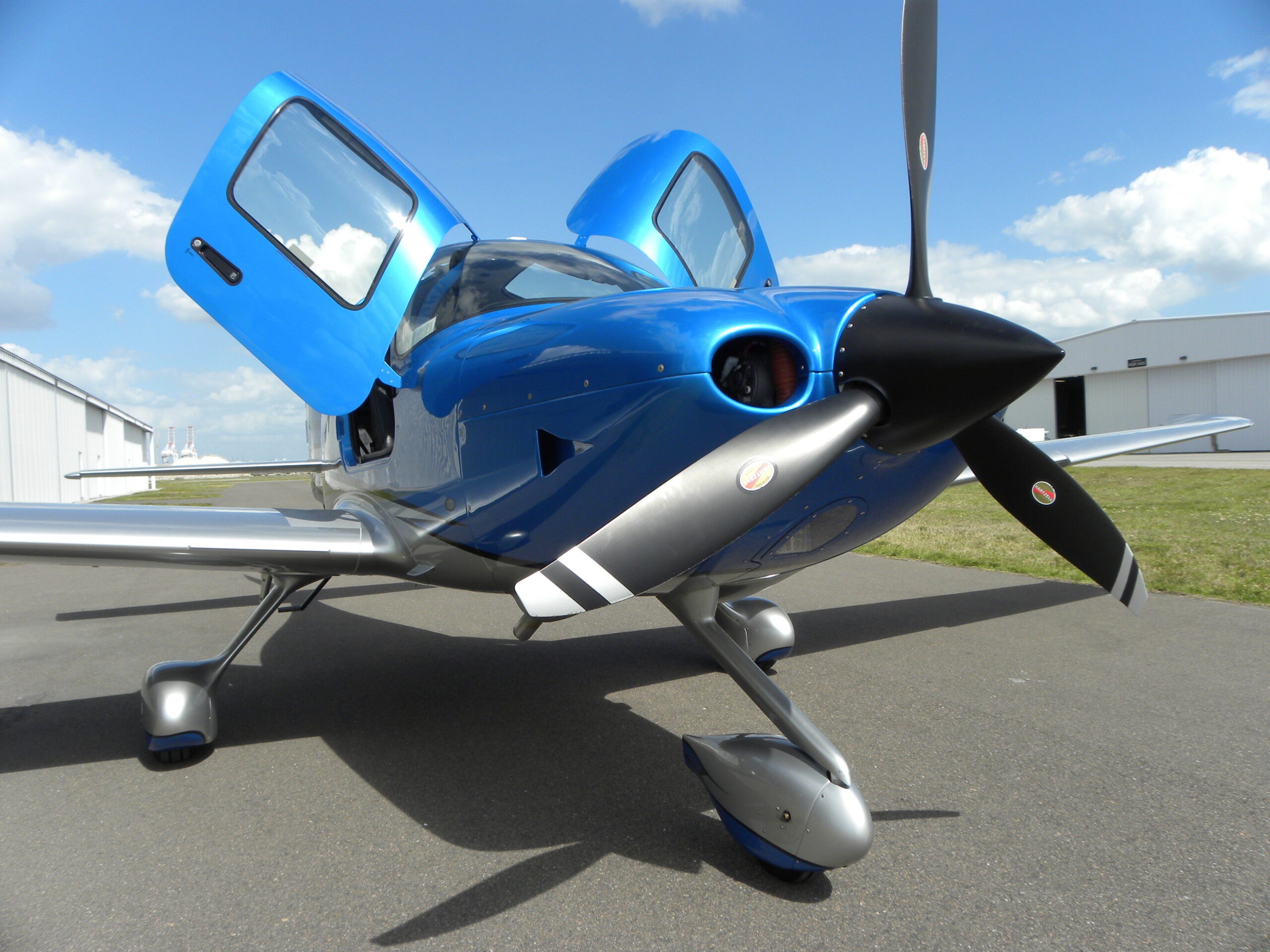 Cirrus SR22-G6