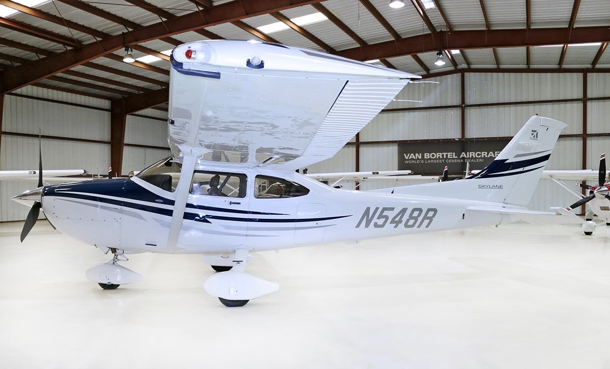 2005 Cessna 182T Skylane