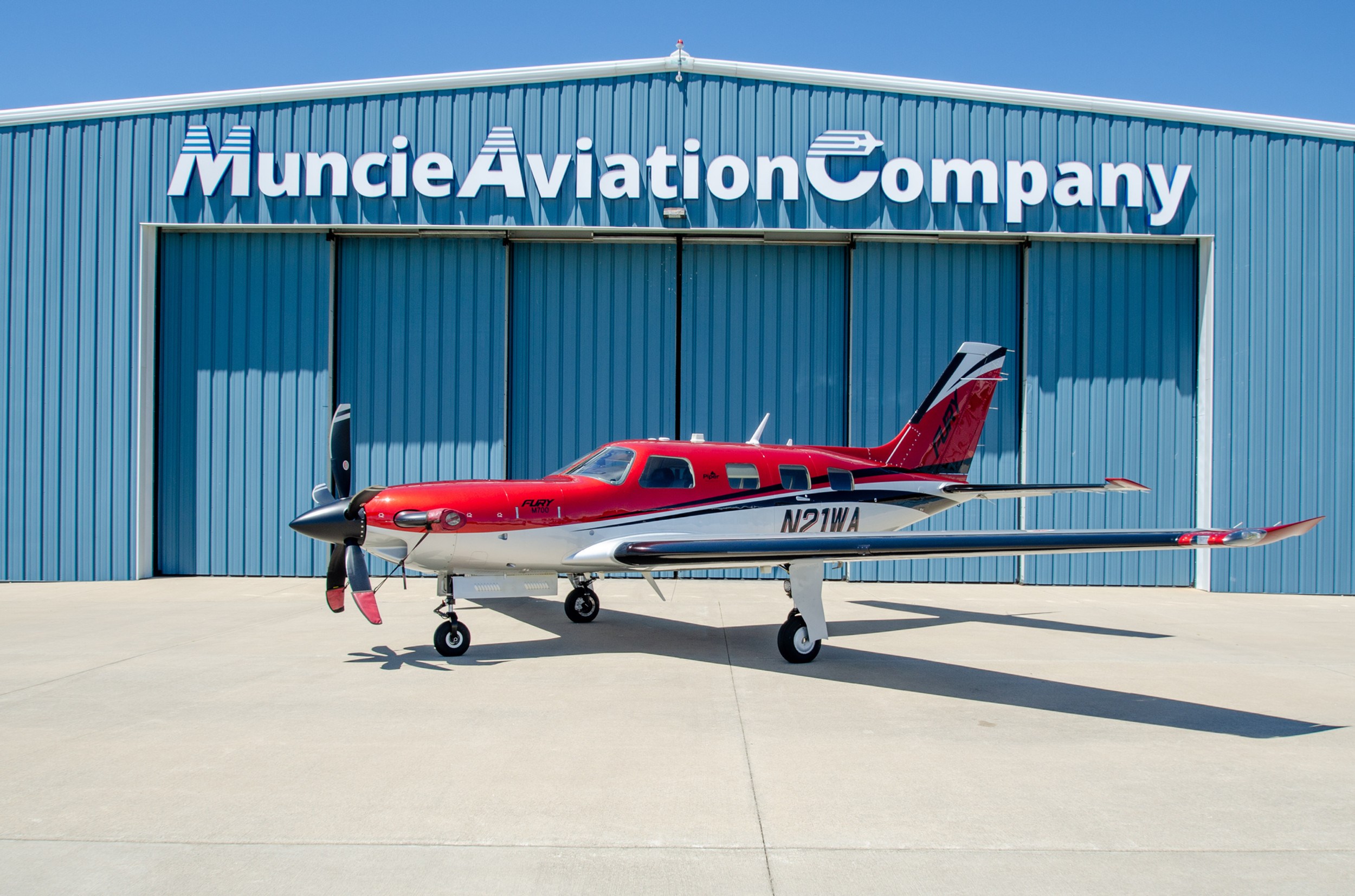 Piper M700