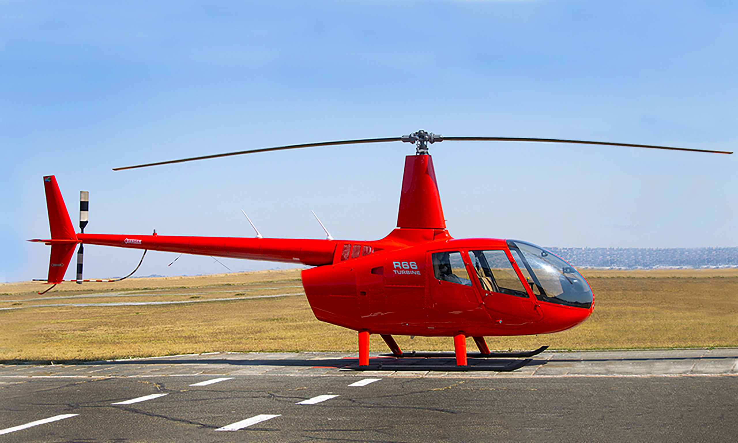 Robinson R66